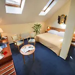 Hotel Ea Tosca
