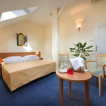 Hotel Ea Tosca Prague