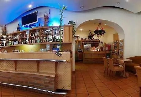 Ea Tosca 3* Praga