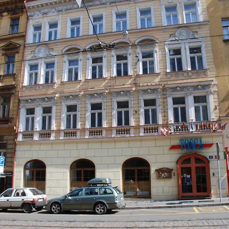 Ea Tosca Hotel 3*