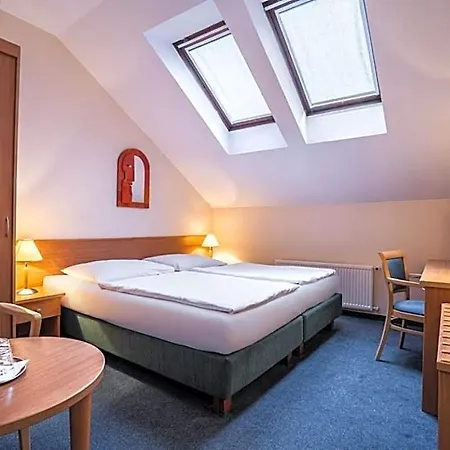 Hotel Ea Tosca Praga
