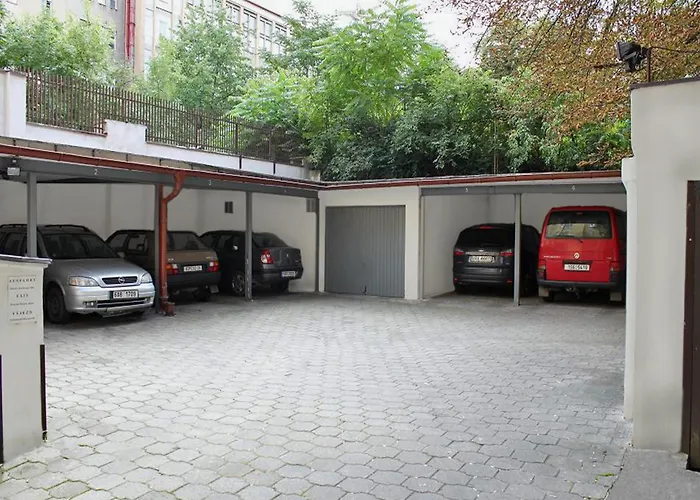 Hotel Ea Tosca
